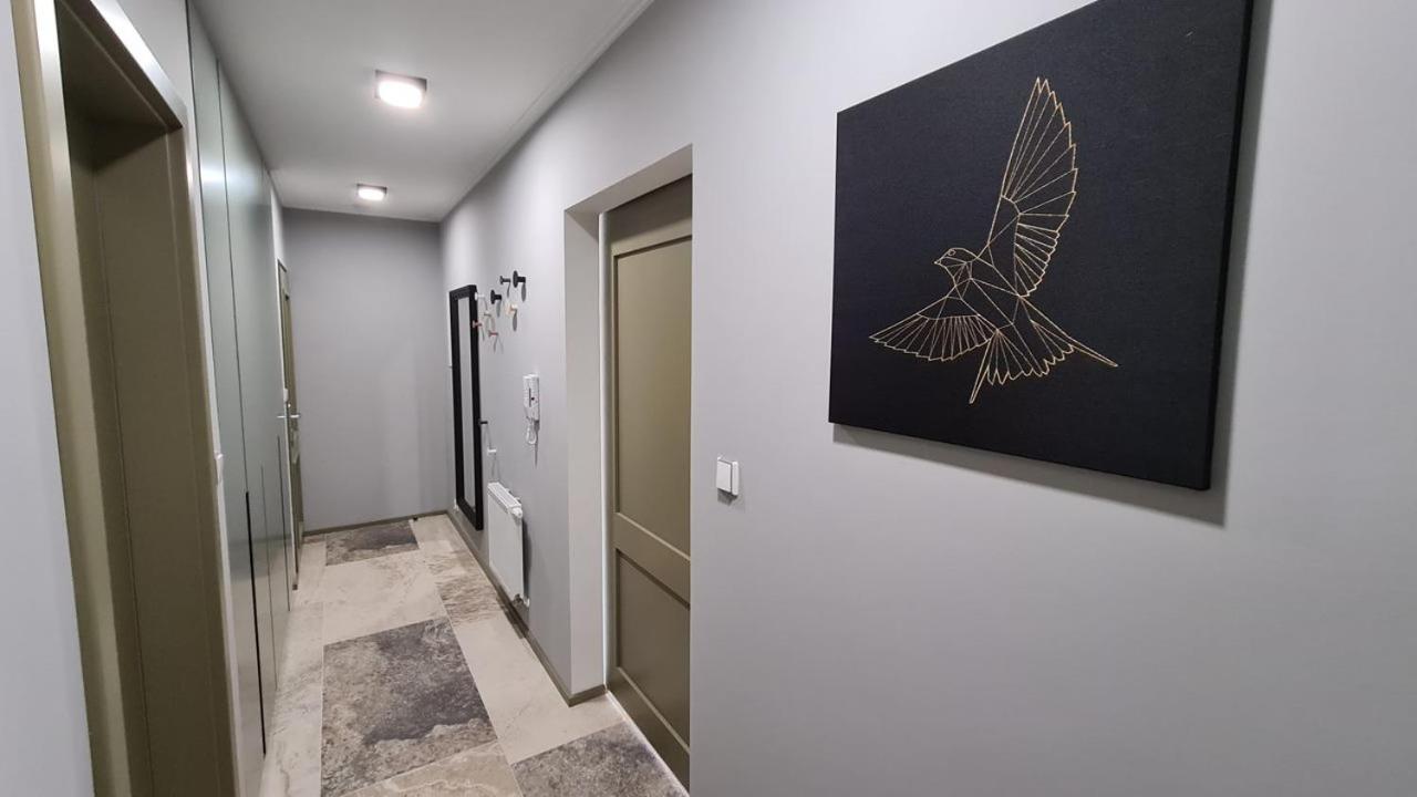 The Gusto Apartman Хомутов Екстер'єр фото