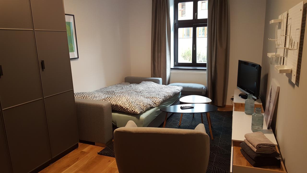 The Gusto Apartman Хомутов Екстер'єр фото