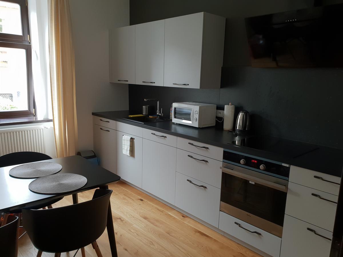 The Gusto Apartman Хомутов Екстер'єр фото